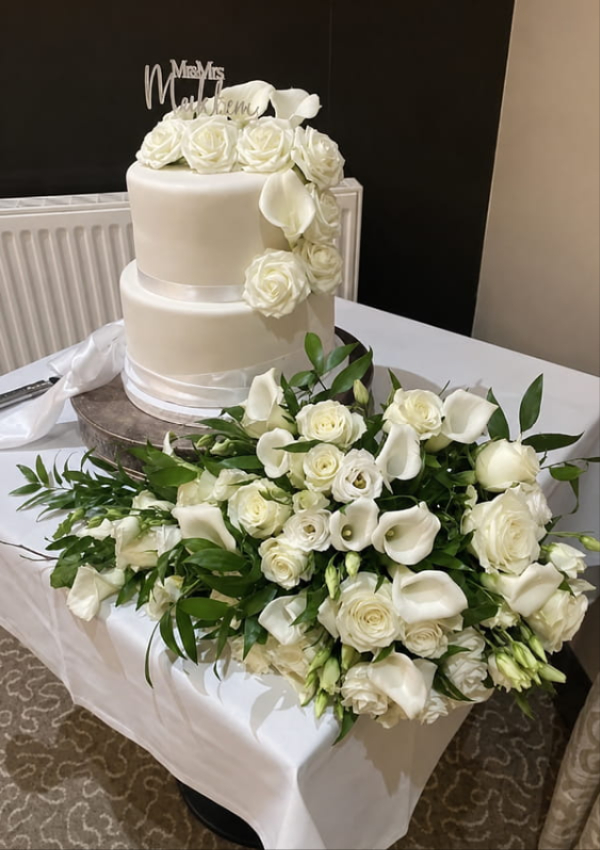 Wedding flower arrangements for a Lanarkshire celebration